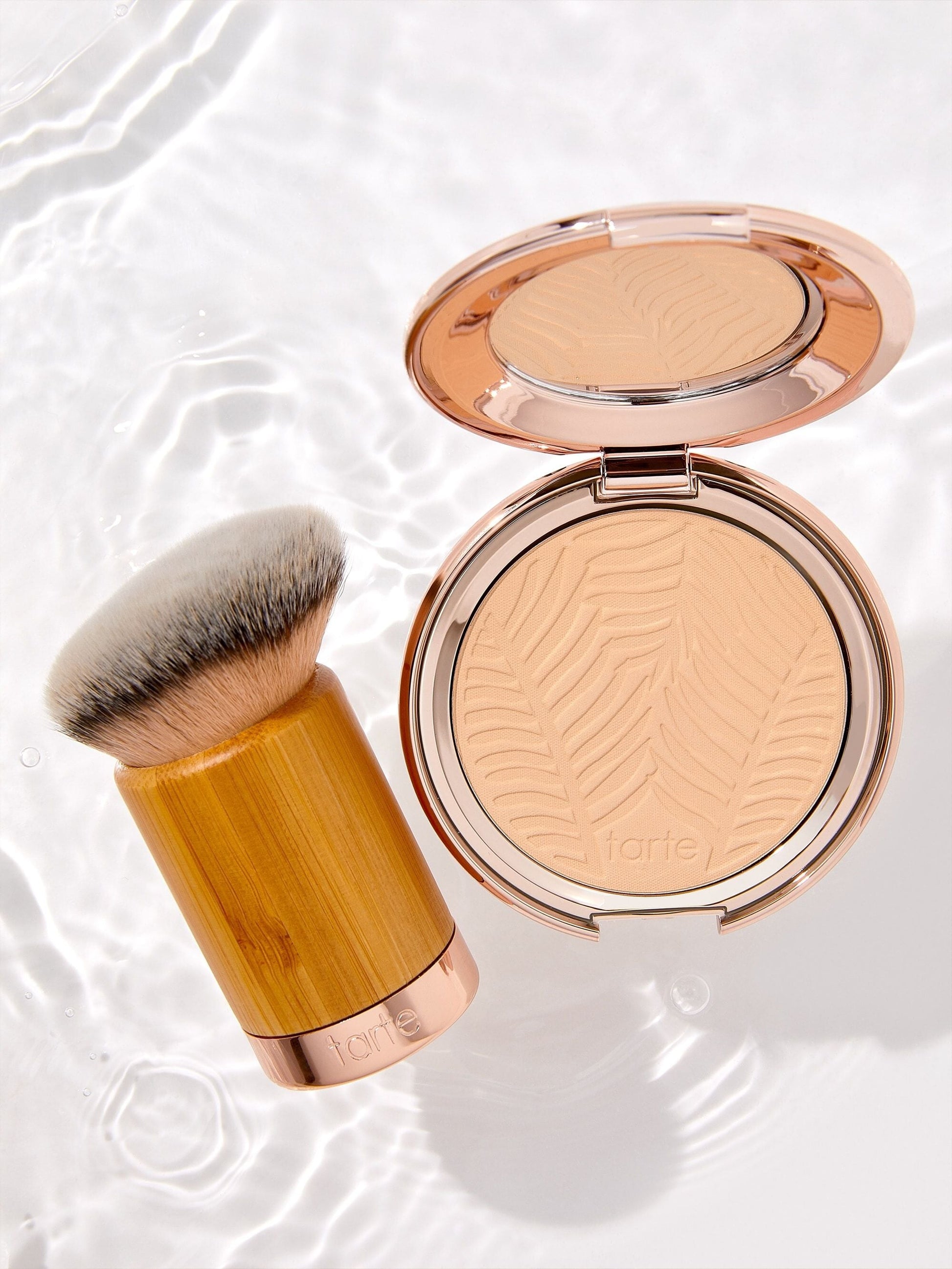Amazonian clay blurring powder foundation
