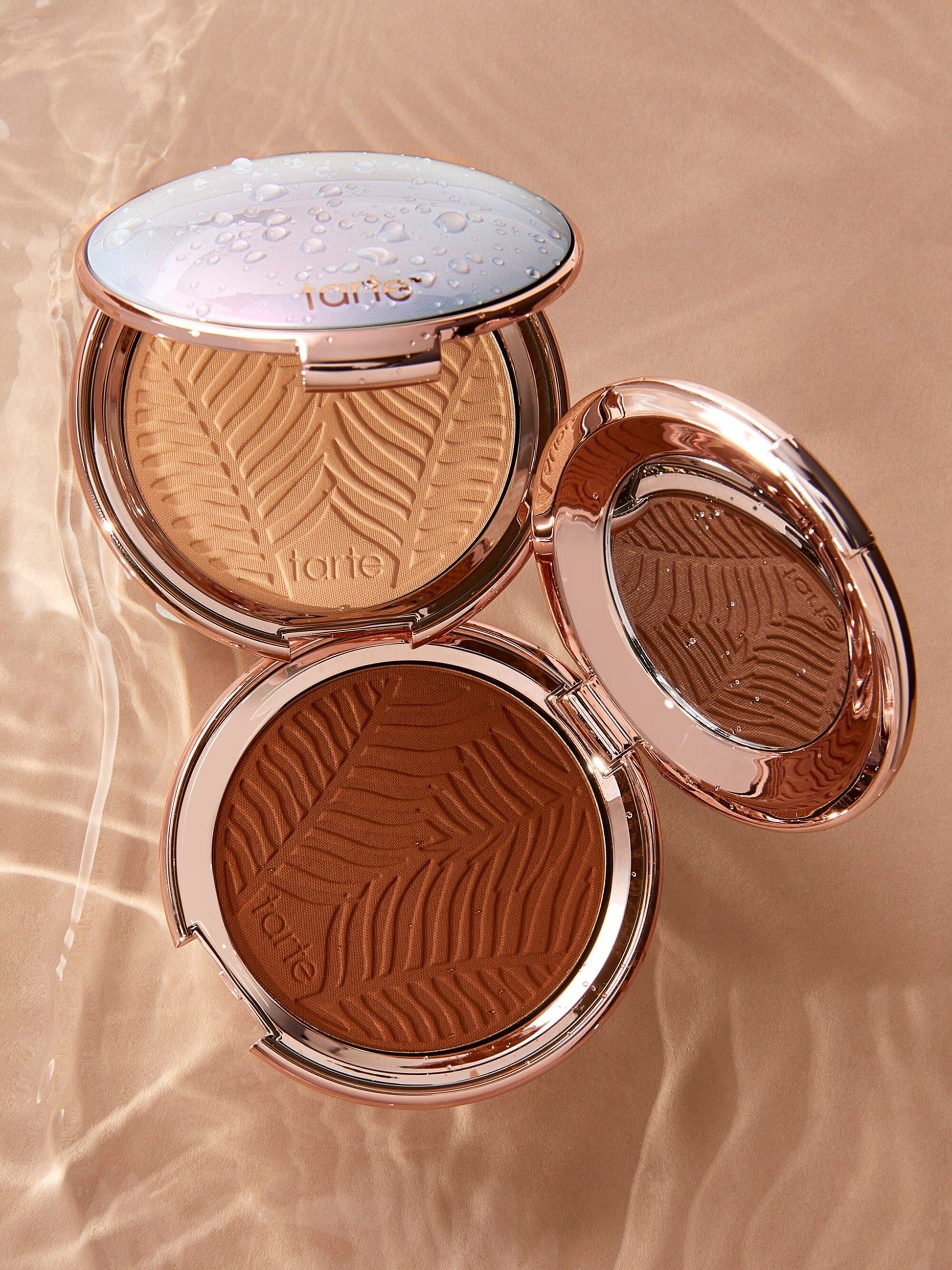 Amazonian clay blurring powder foundation