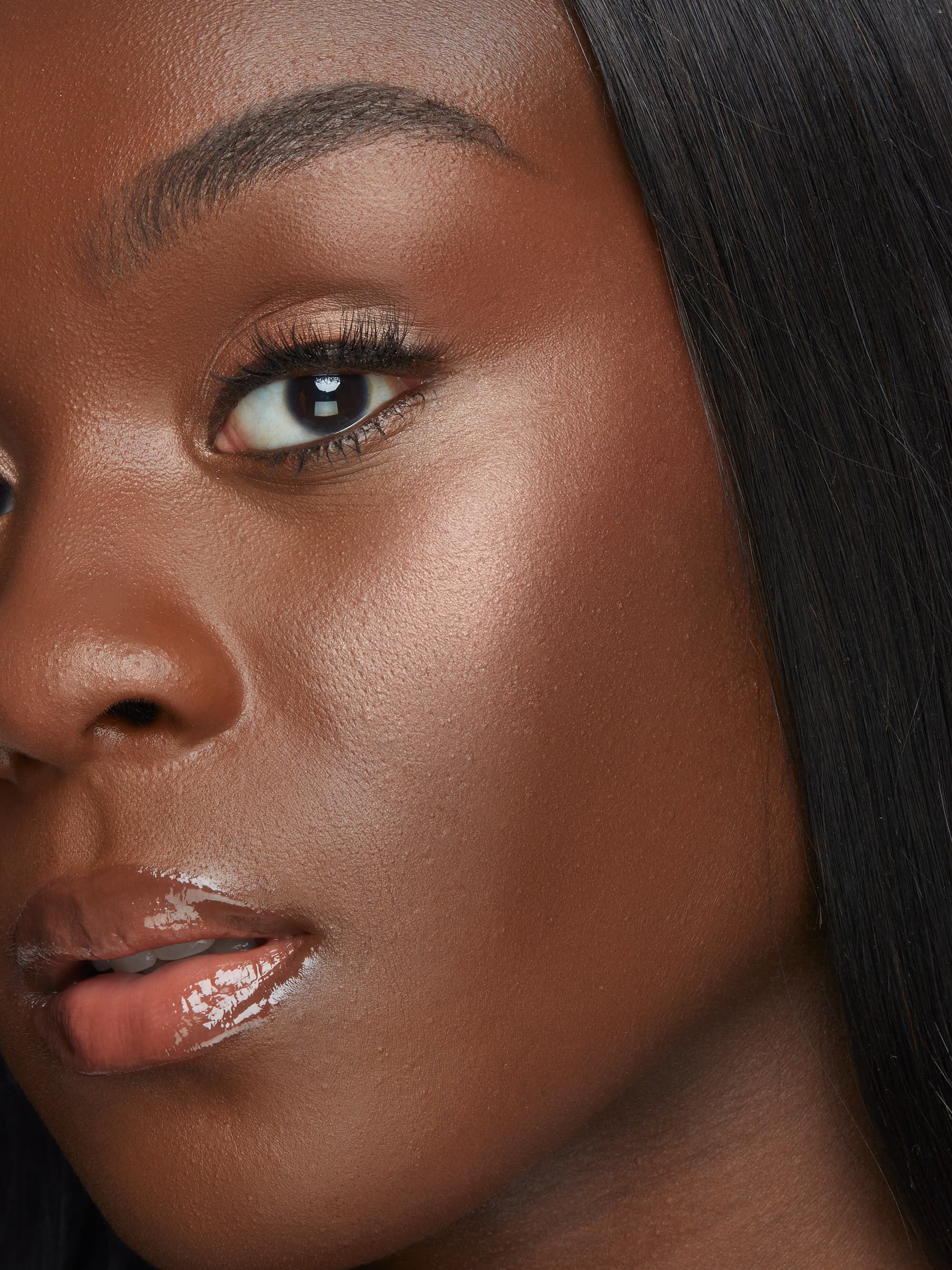 glow wardrobe highlighting eye & cheek palette