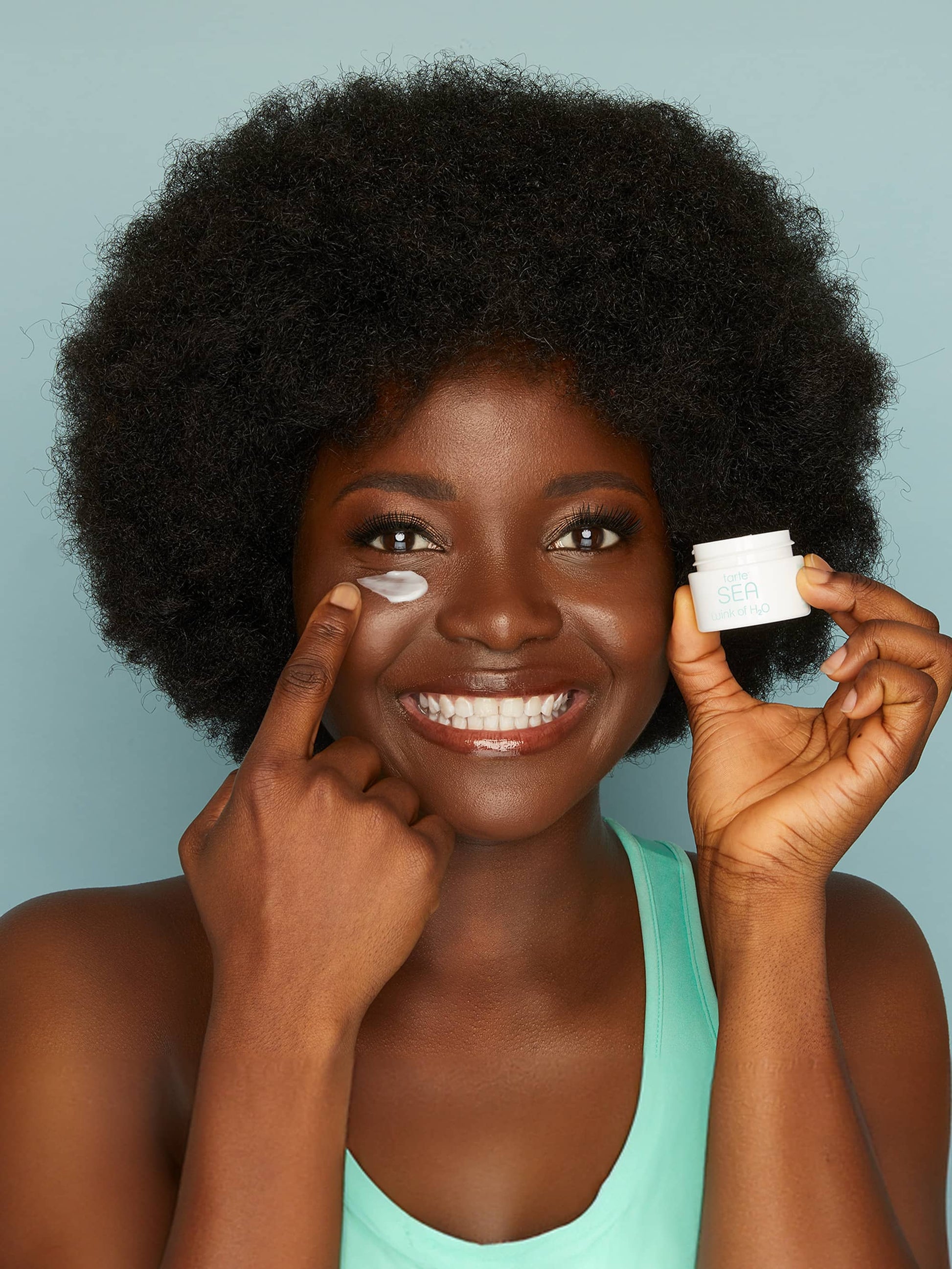 travel-size wink of H₂O eye cream