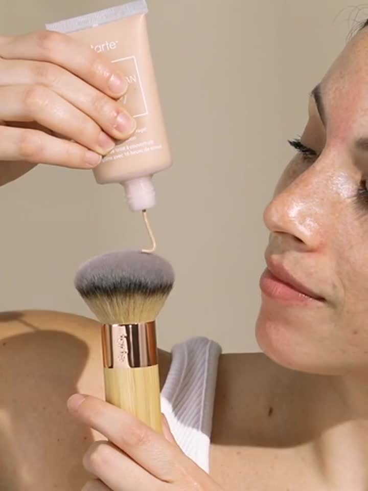 Amazonian clay 16-hour full coverage foundation