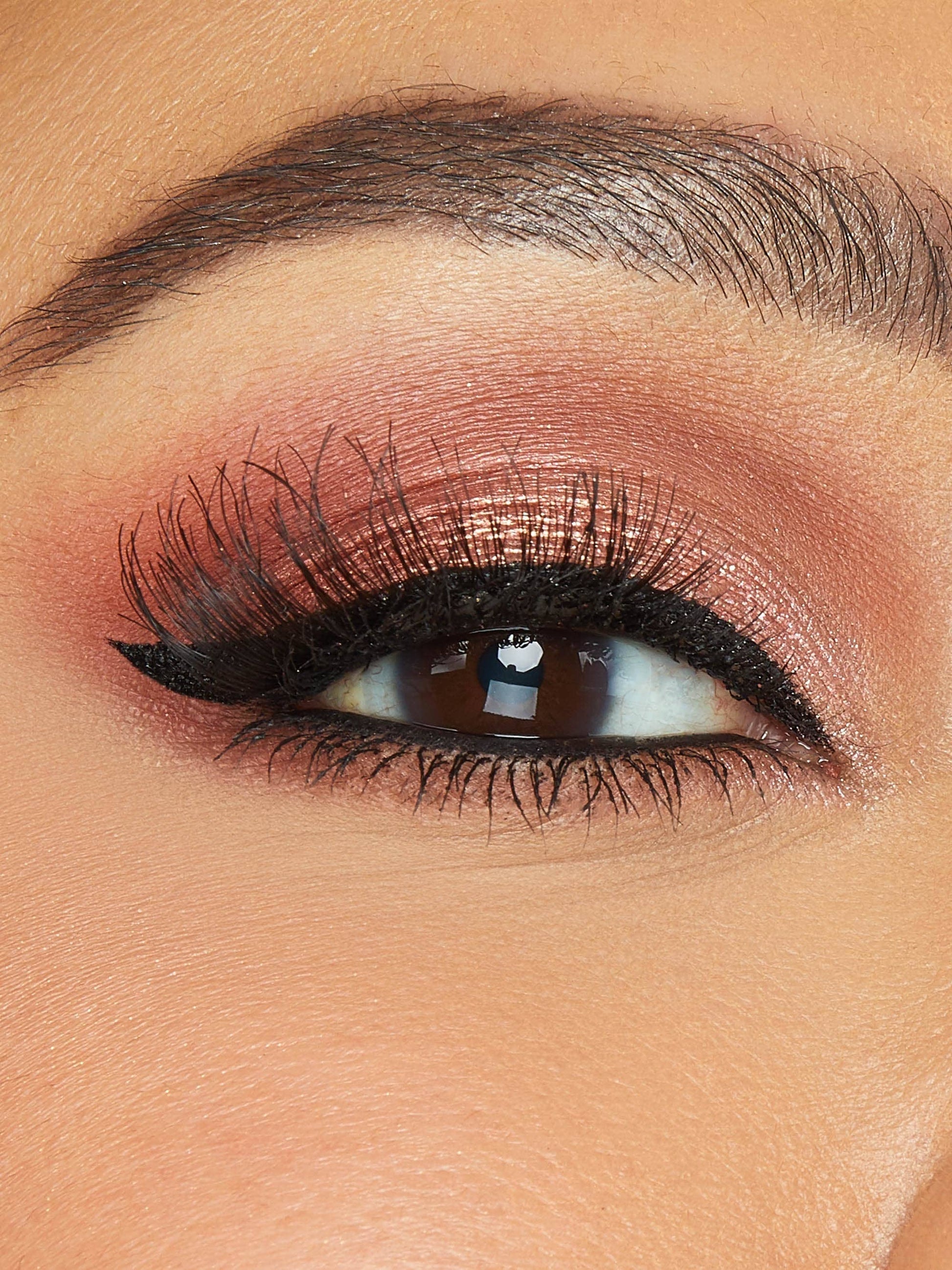 maneater™ accent lashes